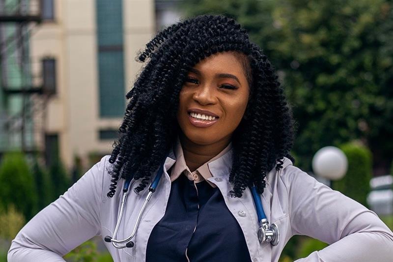 Sandra Bakare
